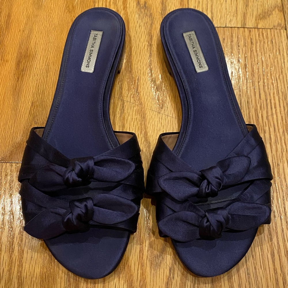 Tabitha Simmons Navy Blue Bow-Tie Sandals 💙